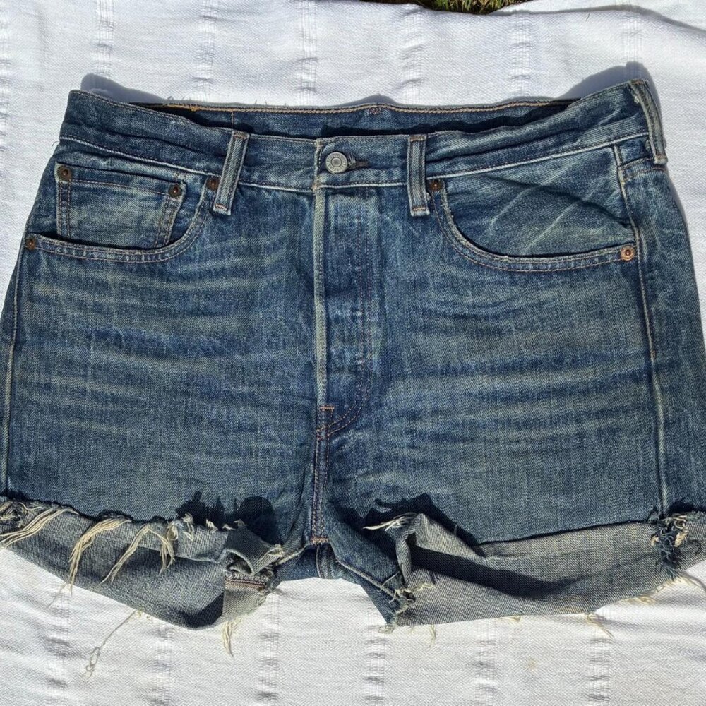 Vintage Levi 501 button fly denim shorts